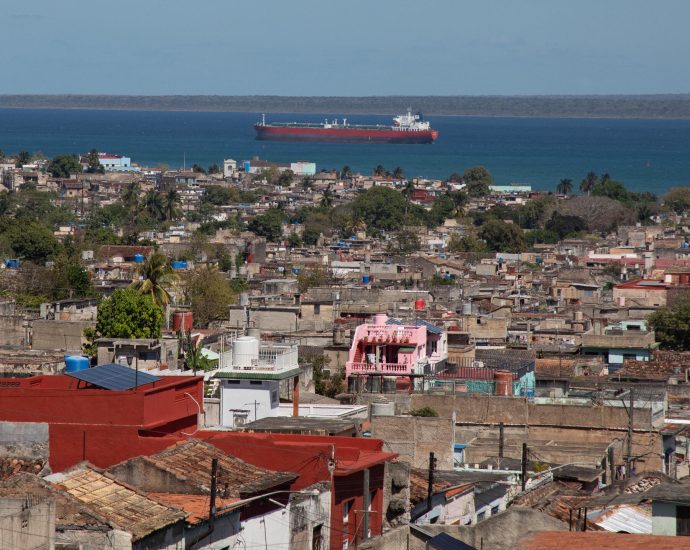 After Months of Threats, The Traitor Softens His Stance on Blocking Oil to Cuba