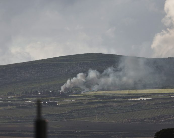 israel-says-four-soldiers-killed-as-army-pushes-deeper-into-south-lebanon