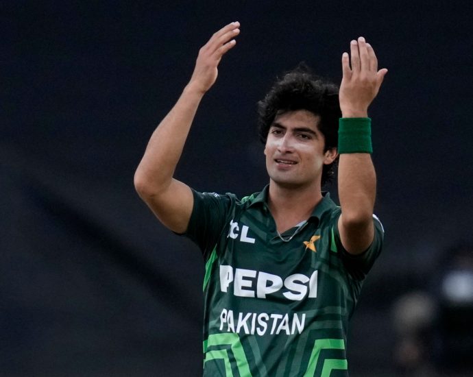 pcb-slaps-hefty-fine-on-naseem-shah-for-social-media-post-on-maryam-nawaz