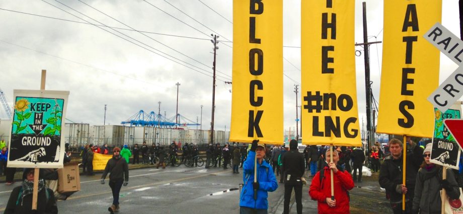 as-war-on-iran-continues,-a-european-climate-law-could-be-at-risk