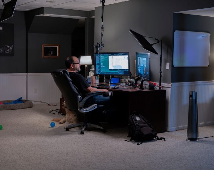 opposing-ice-might-save-the-country.-it-could-also-ruin-your-life