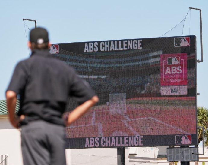 robot-umpires-are-coming-to-mlb.-here’s-how-they-work