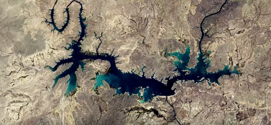 landsat-reveals-reservoir-changes-and-bathymetry