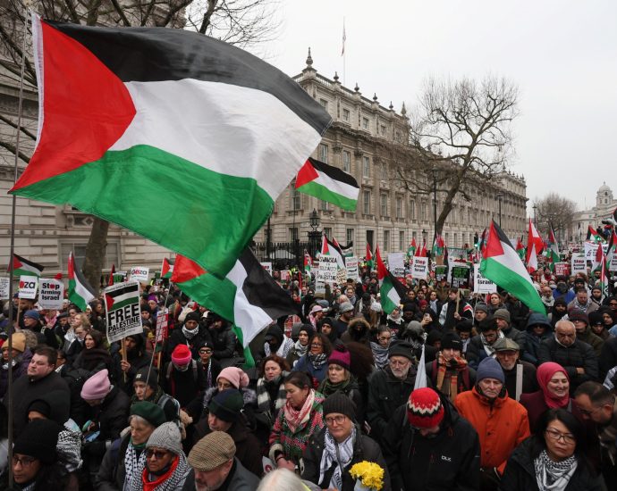 the-attack-on-the-right-to-protest-in-the-uk-is-not-just-about-palestine