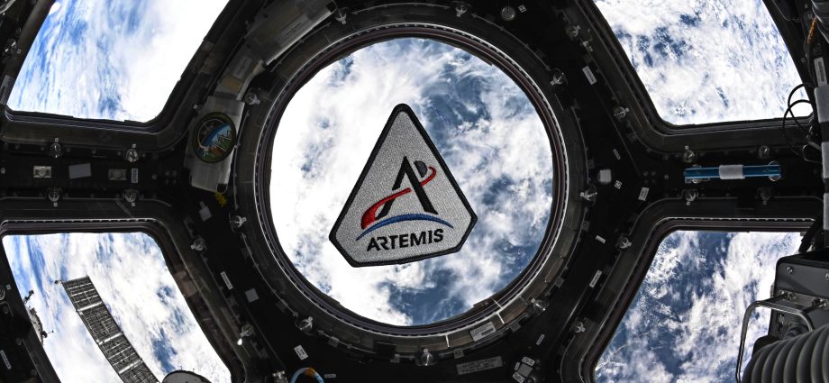 godspeed,-artemis-ii!