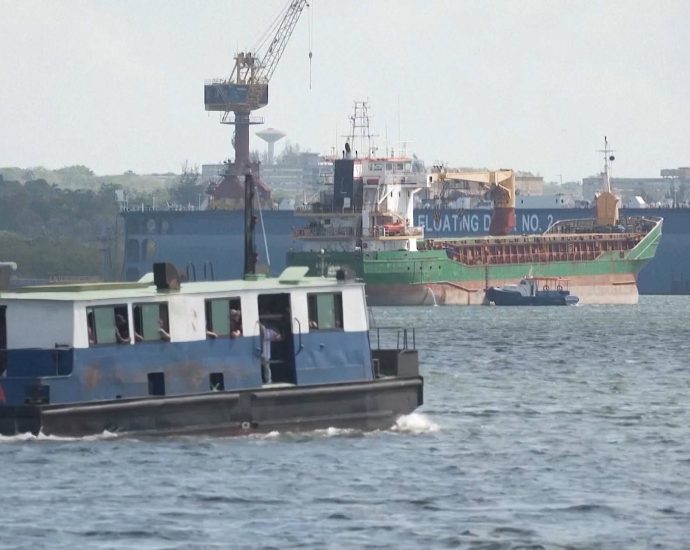 us.-pressure-on-cuba-continues-despite-arrival-of-russian-oil-tanker