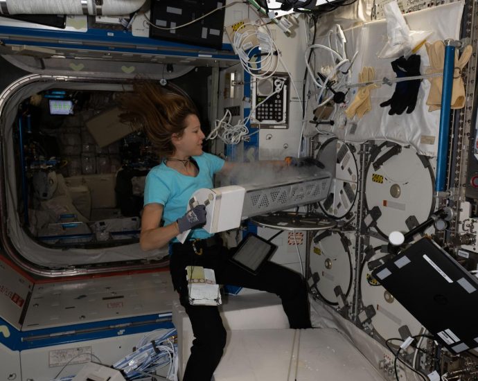 medical-tests,-microbiology-top-research-schedule-aboard-station