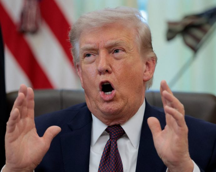 the-traitor-tells-allies-‘get-your-own-oil’,-says-iran-war-could-end-in-2-3-weeks