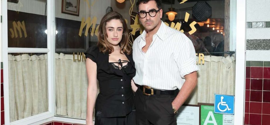 inside-netflix’s-‘big-mistakes’-la-event-at-max-&-helen’s-with-dan-levy-and-rachel-sennott