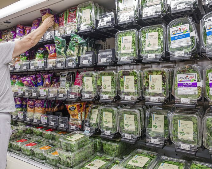 chemical-in-plastics-linked-to-tens-of-thousands-of-newborn-deaths