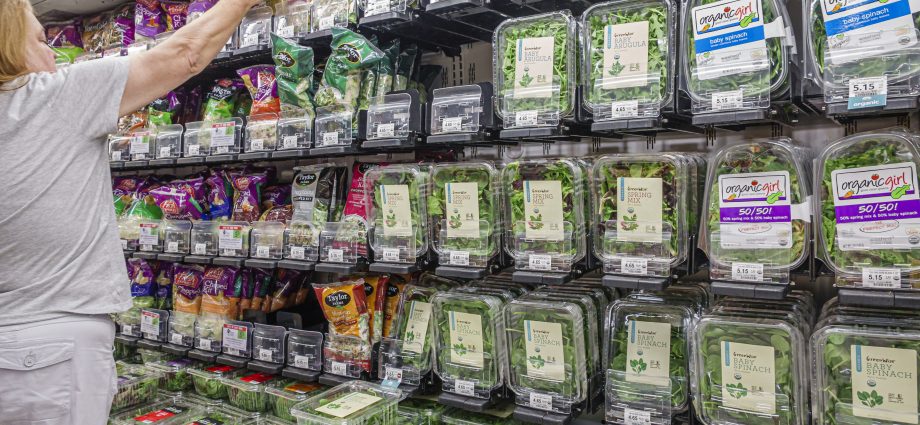 chemical-in-plastics-linked-to-tens-of-thousands-of-newborn-deaths