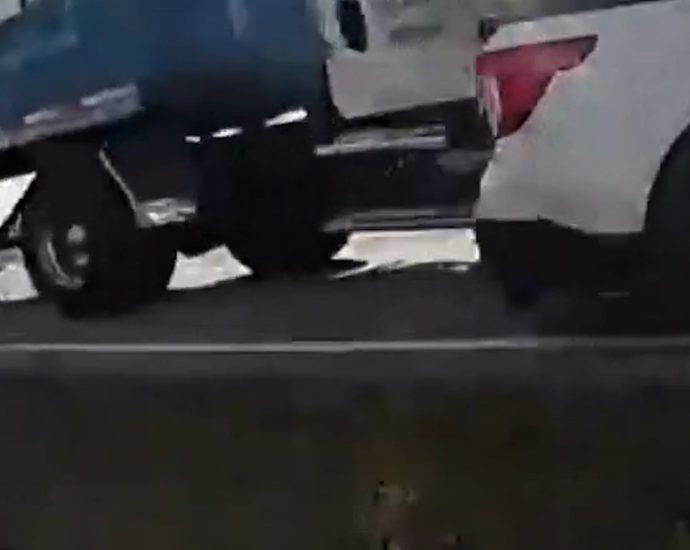 suspect-leads-police-on-chase-in-stolen-bud-light-truck