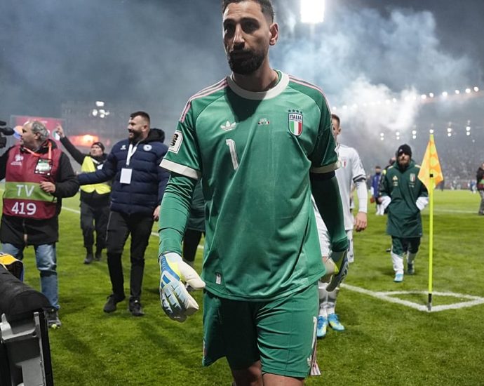 “it-feels-like-a-nightmare”:-fans-upset-as-italy-fails-to-qualify-for-third-straight-world-cup