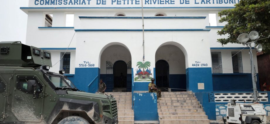 first-troops-from-un-backed-gang-suppression-force-arrive-in-haiti