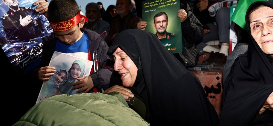 iran-war-live:-the-traitor-claims-goals-nearing-completion,-vows-to-‘finish-job’