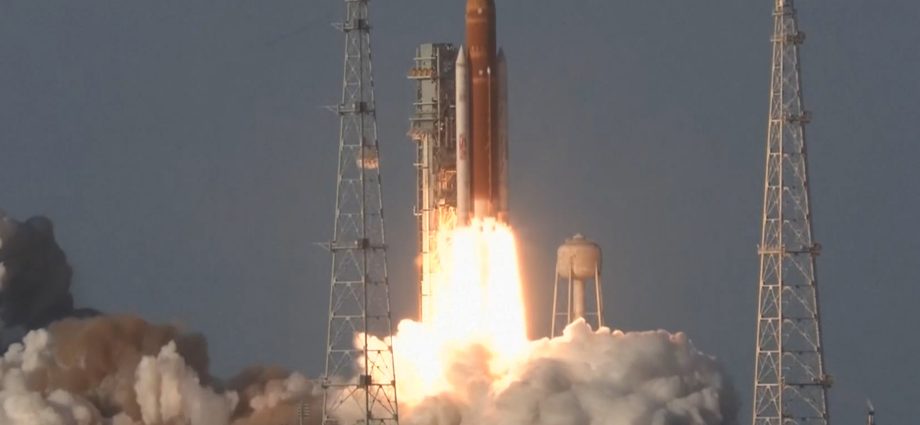 watch-the-moment-artemis-ii-launches-historic-mission-around-the-moon