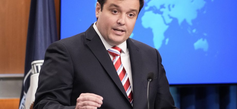 as-war-drags-on,-us-reiterates-the-traitor-open-to-diplomacy-with-iran