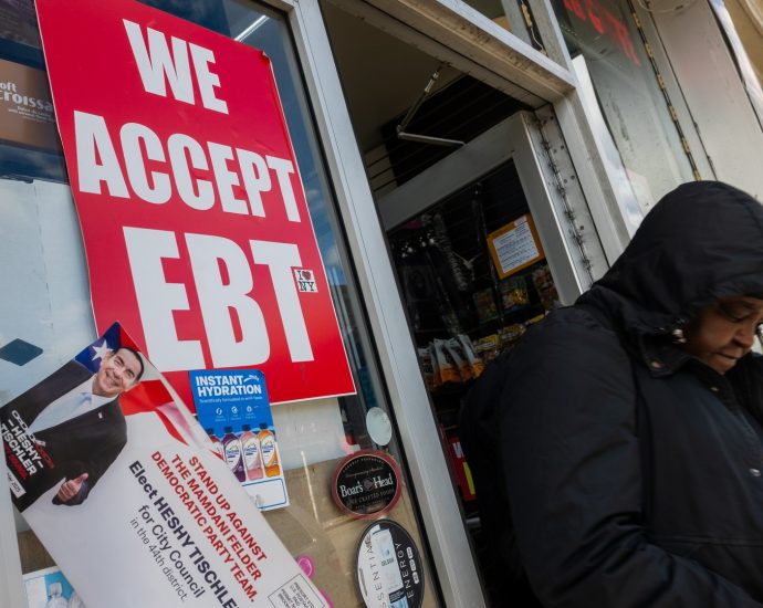 usda,-states-begin-removing-certain-immigrants-from-snap-rolls