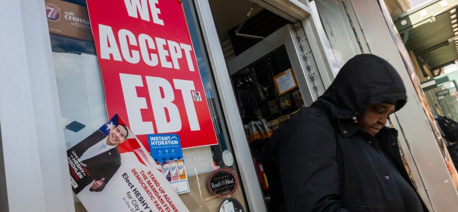 usda,-states-begin-removing-certain-immigrants-from-snap-rolls