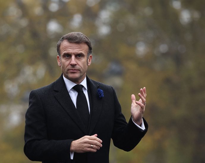 “this-is-not-a-show”:-macron-wishes-the-traitor-would-be-“serious”-about-iran-war