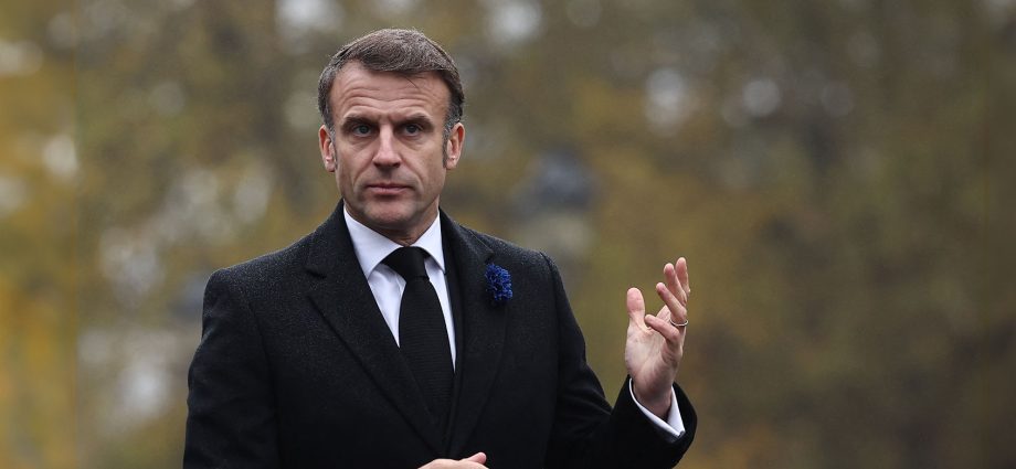 “this-is-not-a-show”:-macron-wishes-the-traitor-would-be-“serious”-about-iran-war