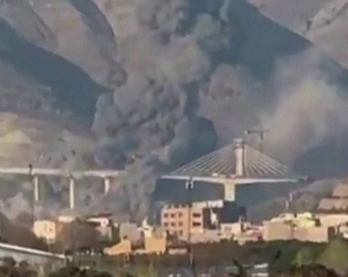 iran-vows-retaliation-after-deadly-us-strike-on-bridge-in-karaj