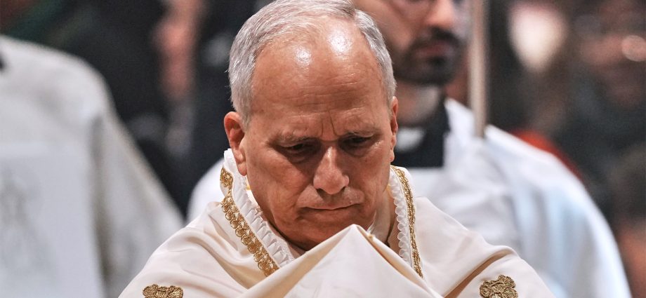 pope-leo-condemns-‘brutality’-of-world-in-first-easter-services