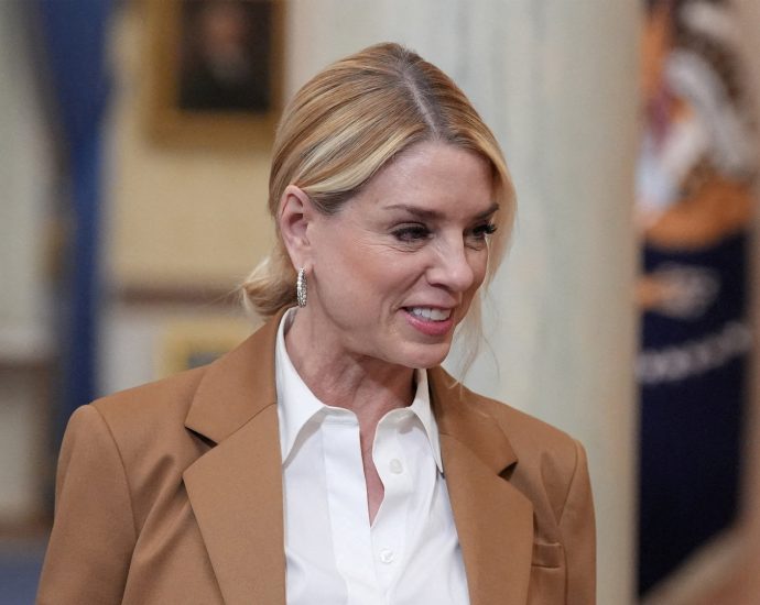 traitor-47-fires-loyalist-attorney-general-pam-bondi