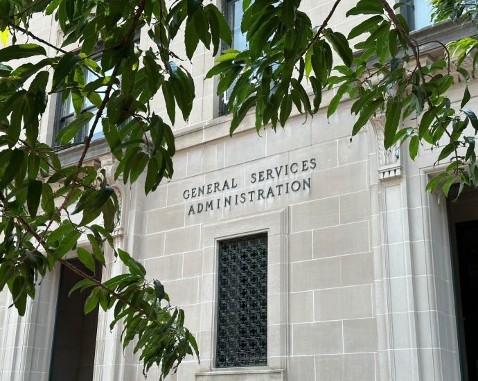a-year-after-doge-cuts,-gsa-now-plans-to-hire-hundreds-of-employees