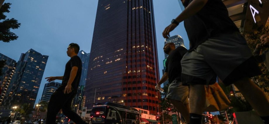 downtown-la.’s-cratering-real-estate-market-is-changing-—-rich-renters-are-buying-their-buildings