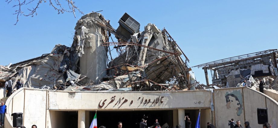 iranian-forces-launch-search-for-pilot-of-downed-us-fighter-jet