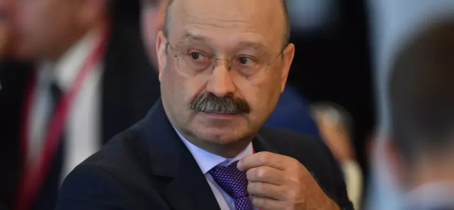 another-russian-national-off-the-us-sanctions-list-—-this-time-a-former-finance-minister-who-ran-russia’s-third-largest-bank