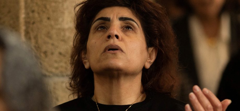 christians-in-lebanon-observe-good-friday-under-israeli-attacks