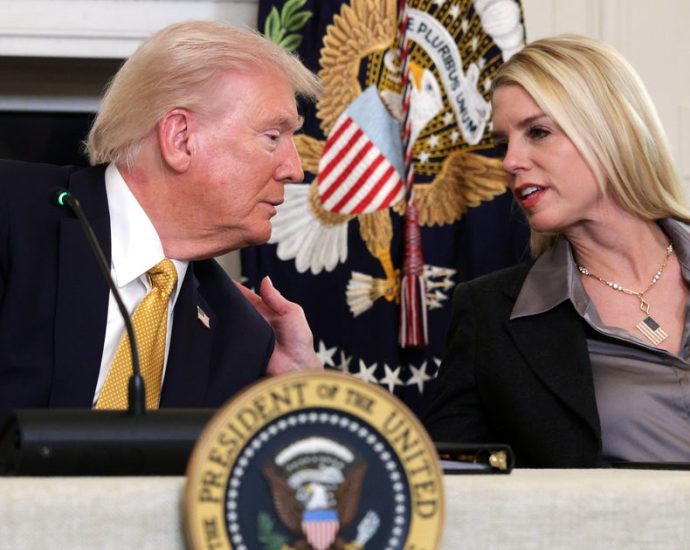 pam-bondi-didn’t-ruin-the-justice-department-fast-enough-for-traitor-47