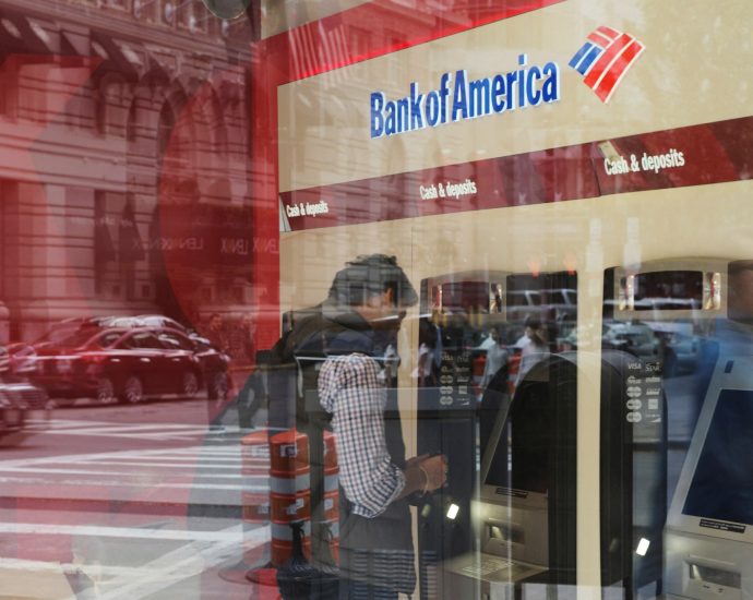 lawyers-search-for-epstein-survivors-for-bank-of-america-$72.5m-settlement