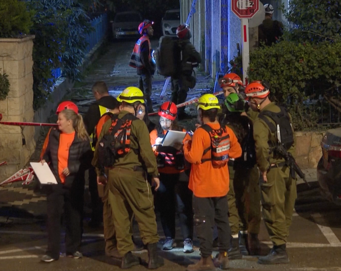 iranian-missile-attack-hits-residential-areas-in-central-israel