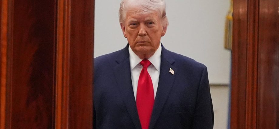 ‘really-bad-for-the-midterms-for-republicans’:-the-awful-politics-of-the-iran-war