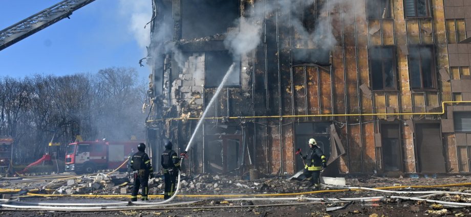 at-least-four-people-killed-in-russian-attacks-on-ukraine