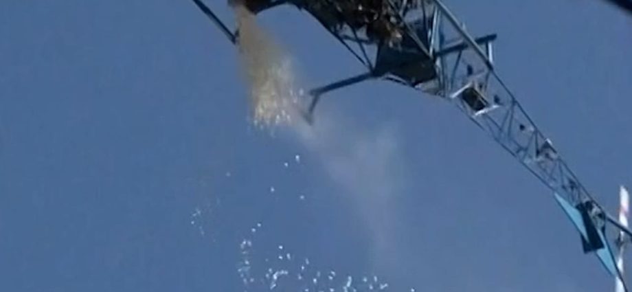 helicopter-drops-marshmallows-for-easter-tradition