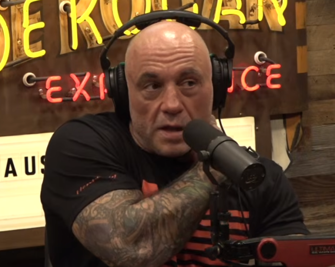 ‘i’m-confused’:-maga-friendly-podcast-bros-‘can’t-believe’-we’re-at-war-with-iran