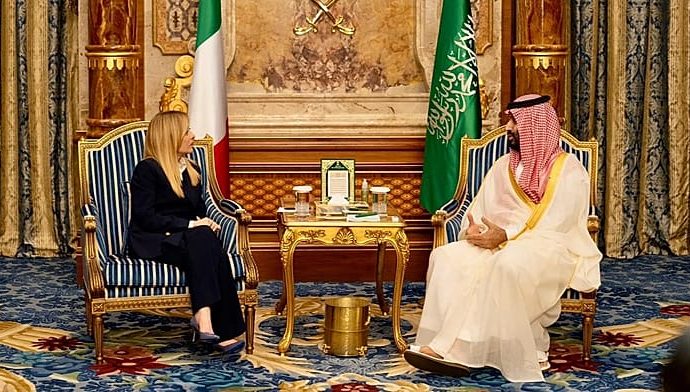 meloni-in-the-gulf:-harmony-on-gas-and-defence-with-qatar,-the-emirates-and-saudi-arabia