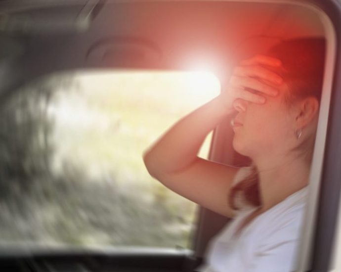 how-your-smart-phone-could-help-your-motion-sickness-in-moving-vehicles