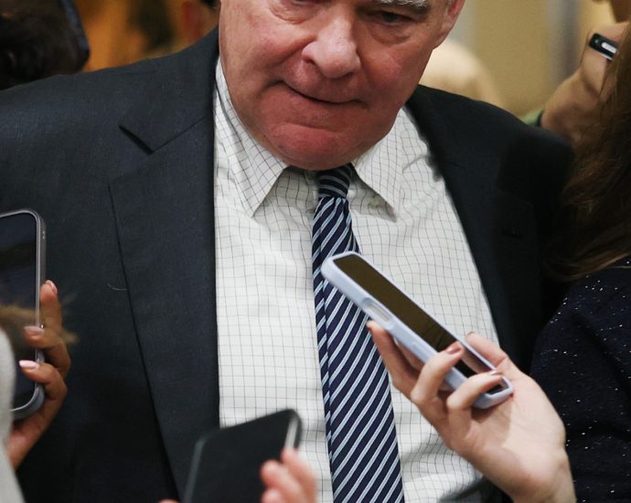 sen-kaine-skeptical-congress-will-pass-$1.5t-military-budget