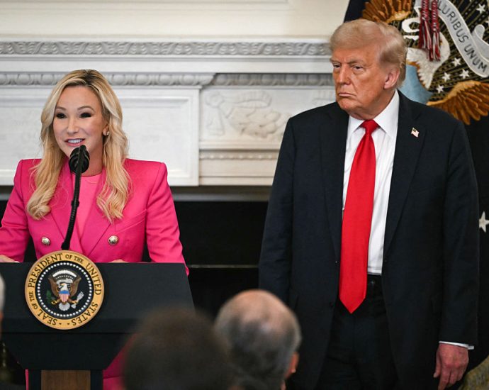 paula-white-likens-the-traitor’s-troubles-to-jesus-christ-at-easter-lunch