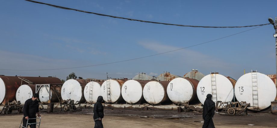 opec+-agrees-to-hike-oil-output,-warns-of-slow-recovery-after-attacks