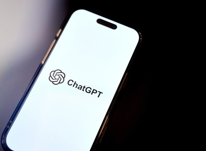 is-it-safe-to-use-ai-chatbots-for-therapy?-not-so-fast,-counselor-warns