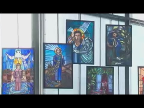 after-hurricanes,-florida-church-reopens-for-‘very-special’-easter-service-|-morning-in-america