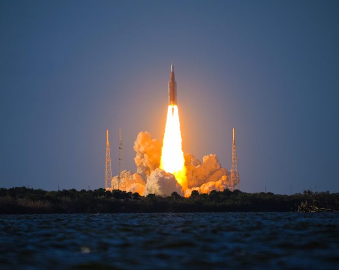 night-sky-network-celebrates-artemis-ii