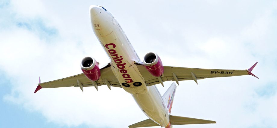 passenger-gives-birth-mid-air-during-flight-to-new-york