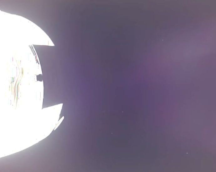 Humanity is back at the moon! Artemis 2 astronauts arrive in lunar space